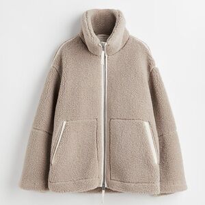 Viral H&M oversized sherpa jacket